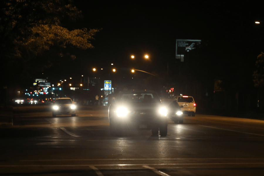 slecht zien bij autorijden in het donker